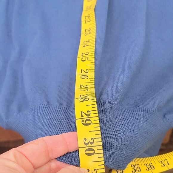 Volcom. Blue V-Neck Sweater. Size Large. NWT - Picture 7 of 9